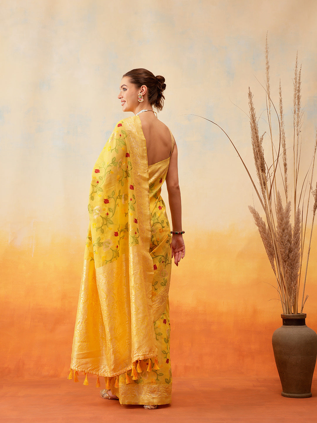 Ready To Wear Cotton Jamdani Floral Work  Saree