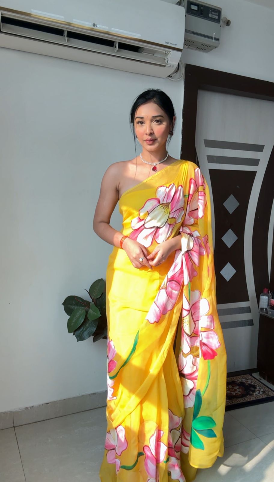 Ready To Wear Organza Silk Floral Saree – Sunshine Bloom