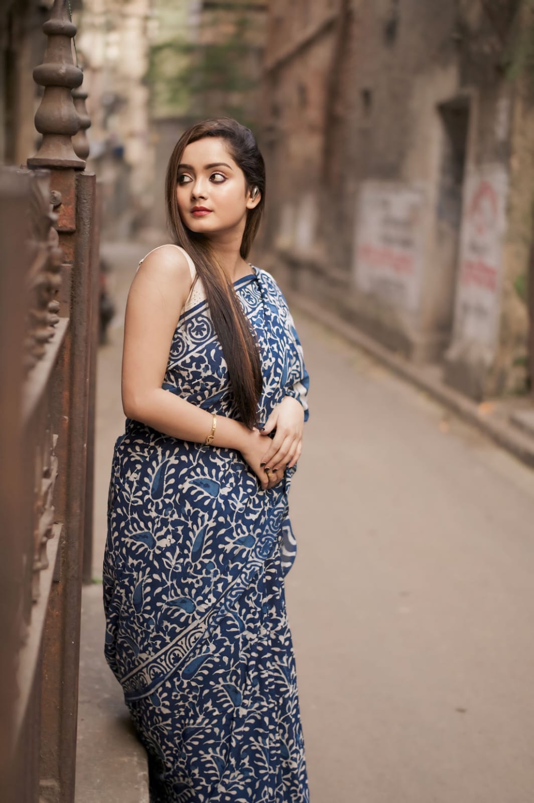 Ready To Wear Linen Silk Digital Print Saree – Blue Serenity