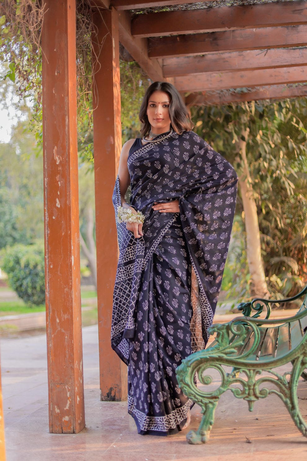 Ready to Wear - Pure Soft Linen Black Silk Saree