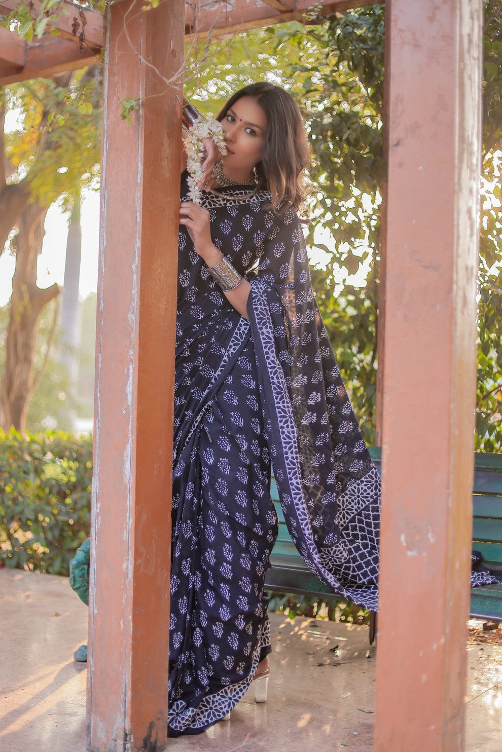Ready to Wear - Pure Soft Linen Black Silk Saree